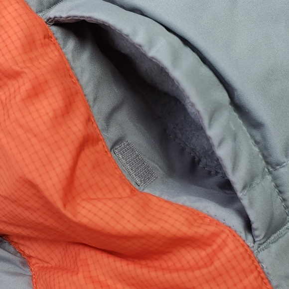 Gap Kids reversible puffer vest - Picture 6 of 8